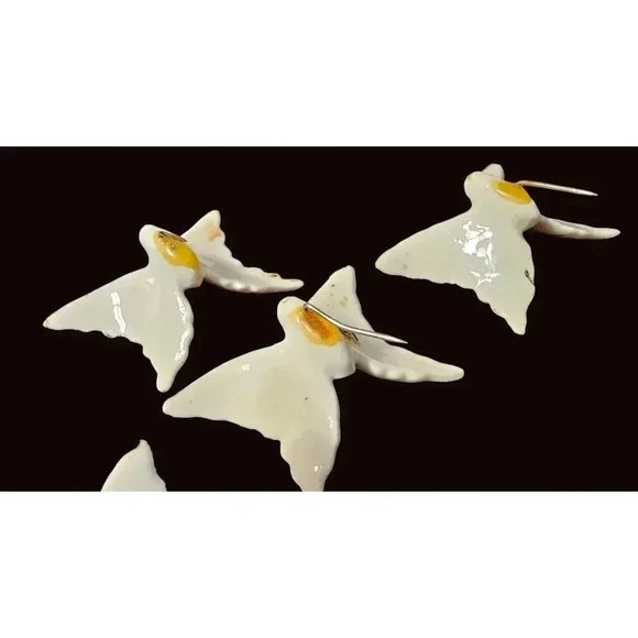 Vintage Hand Painted Japan Porcelain Butterfly Pins Pink, Lavender Pin Picks - Picture 9 of 10